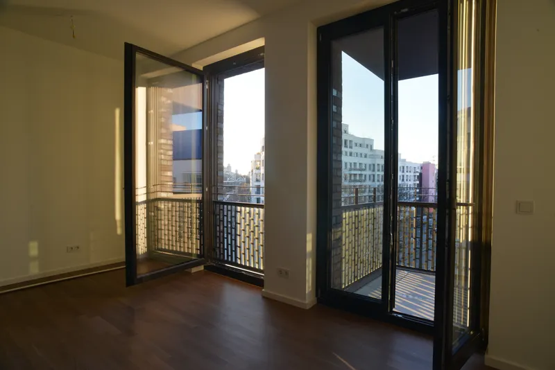 Sehr schöne 2-Zimmer-Wohnung in Tiergarten in direkter Umgebung des Potsdamer  & Nollendorfplatzes — photo 1